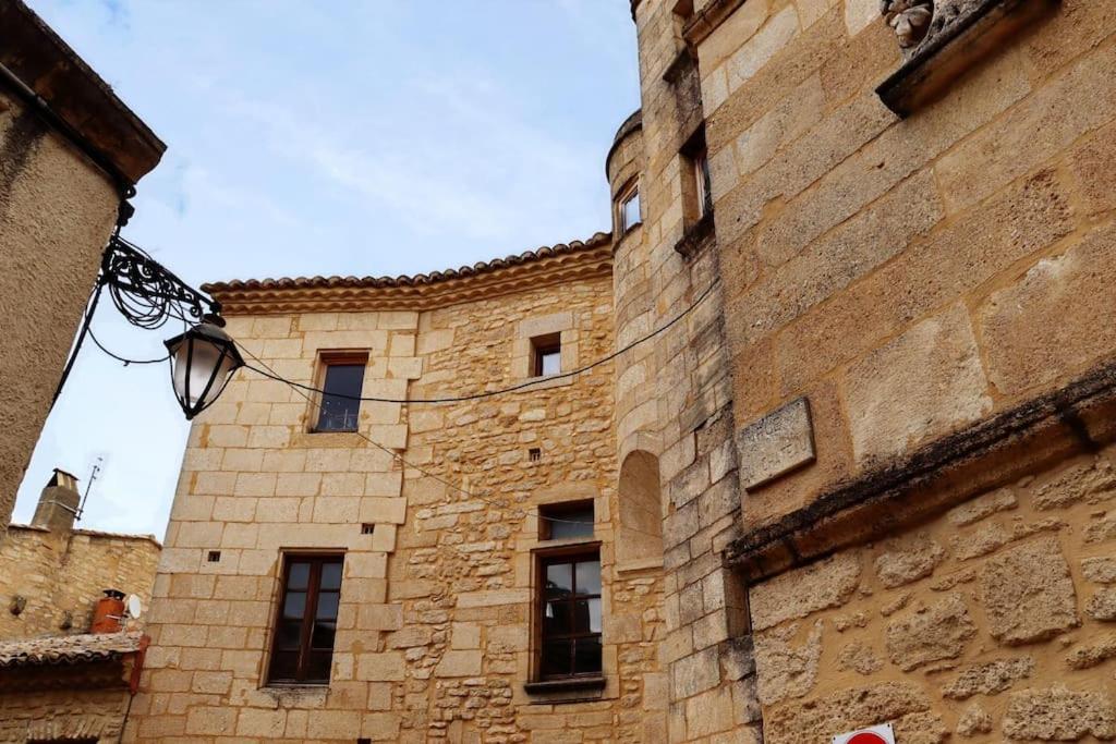 カスティヨン・デュ・ガールEntre Uzes Et Le Pont-Du-Gard Le Logis D'Autrefoisアパートメント エクステリア 写真